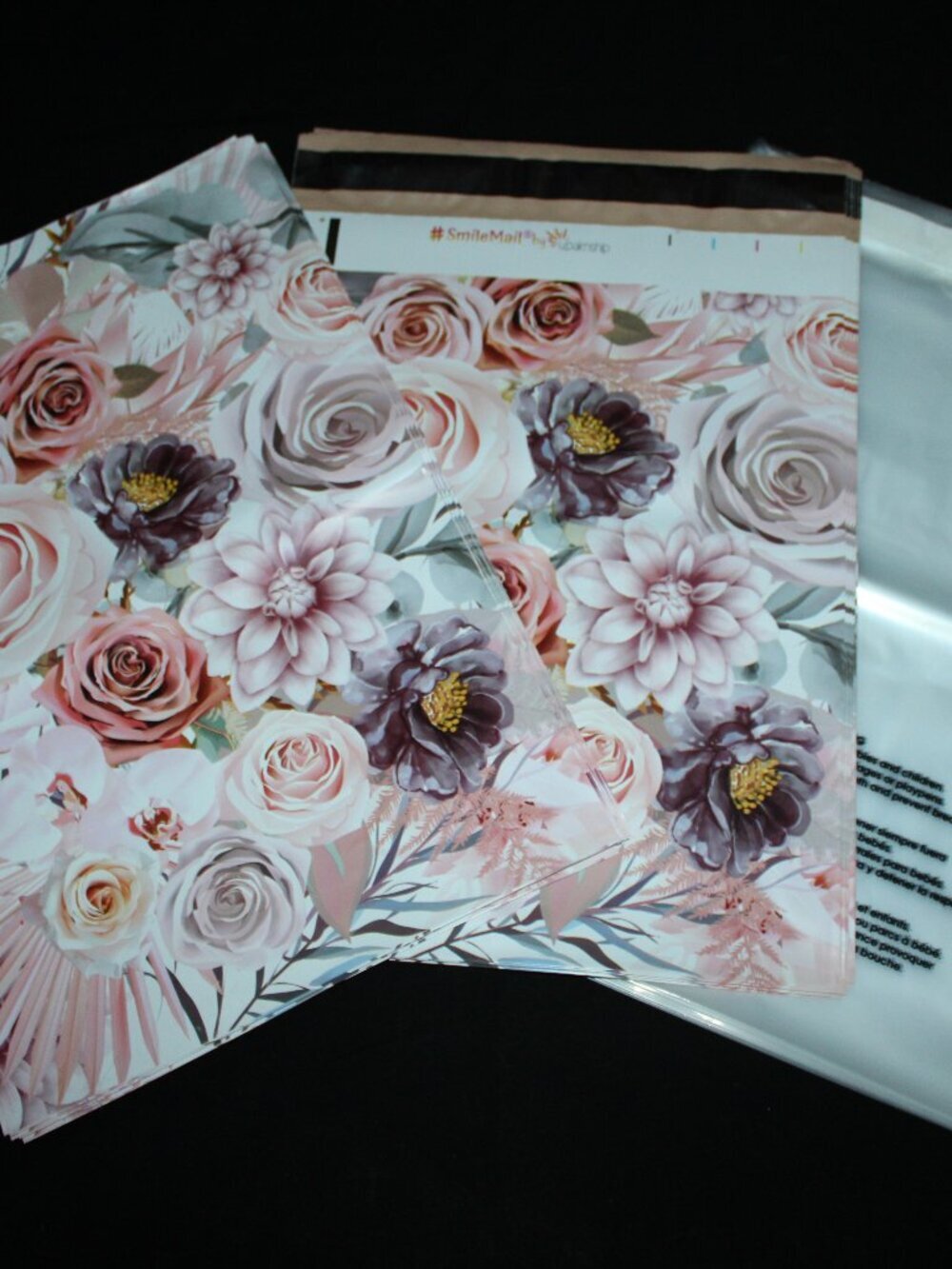 50 pcs - 25 10x13 Boho Floral Poly Mailers & 25 10x13 Clear Self Sealing Bags
